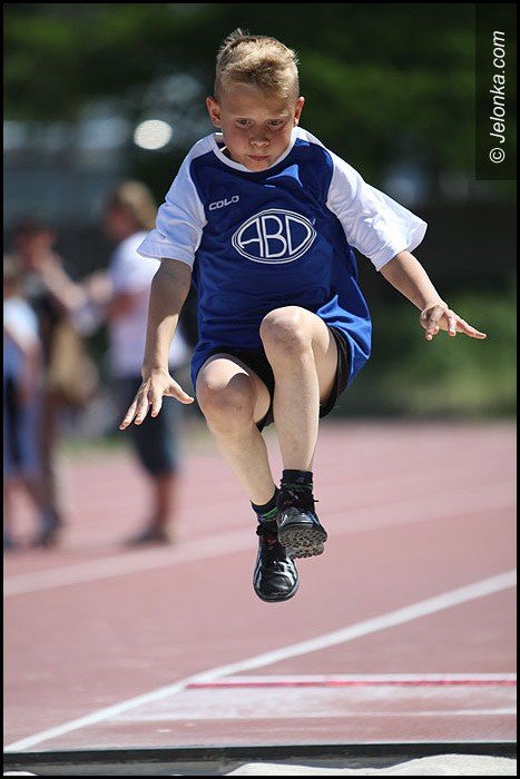 lekkoatletyczne-zmagania-przy-zotniczej-foto-52252
