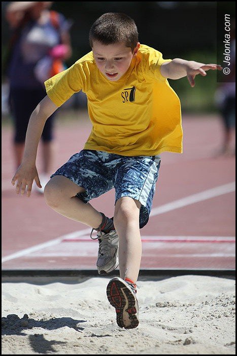 lekkoatletyczne-zmagania-przy-zotniczej-foto-52252