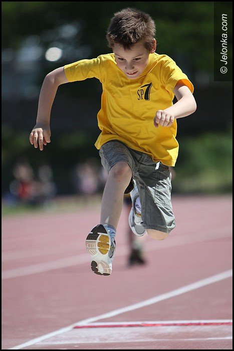 lekkoatletyczne-zmagania-przy-zotniczej-foto-52252