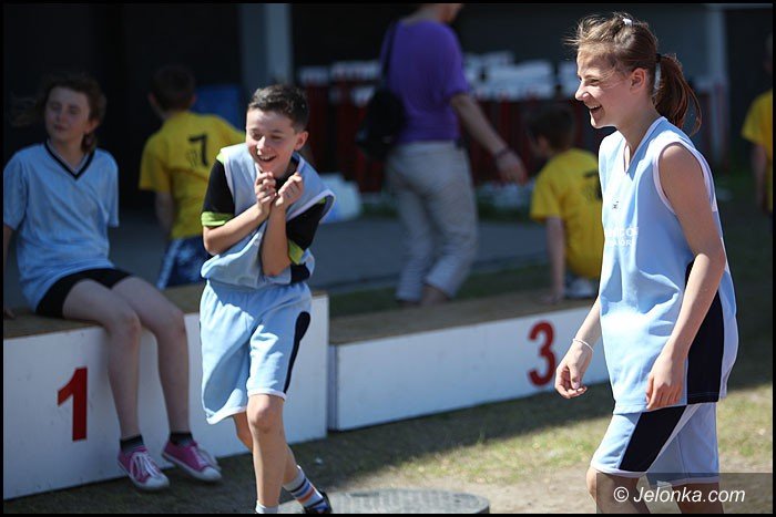 lekkoatletyczne-zmagania-przy-zotniczej-foto-52252