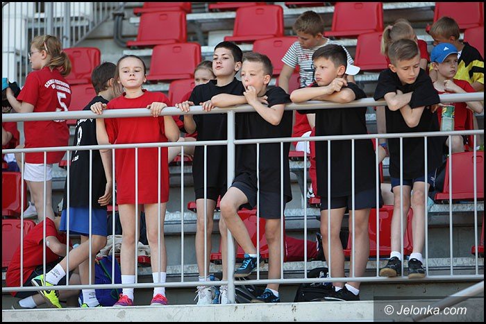 lekkoatletyczne-zmagania-przy-zotniczej-foto-52252