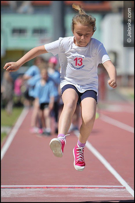 lekkoatletyczne-zmagania-przy-zotniczej-foto-52252