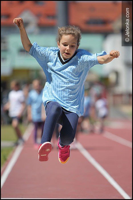 lekkoatletyczne-zmagania-przy-zotniczej-foto-52252