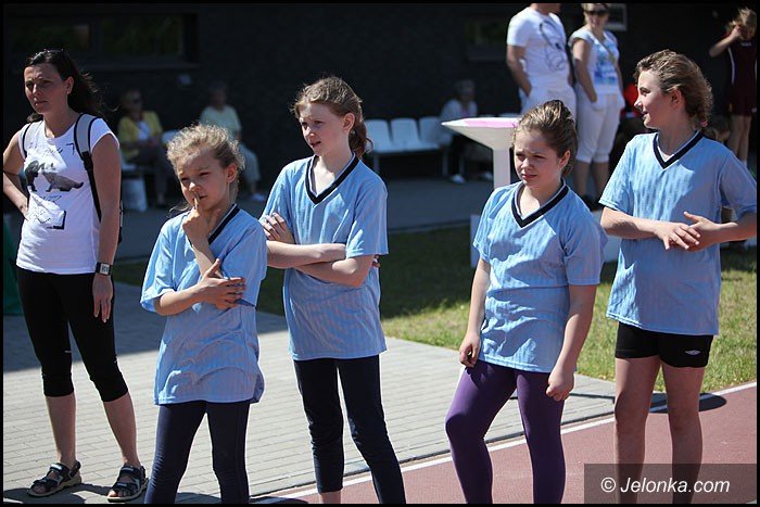 lekkoatletyczne-zmagania-przy-zotniczej-foto-52252