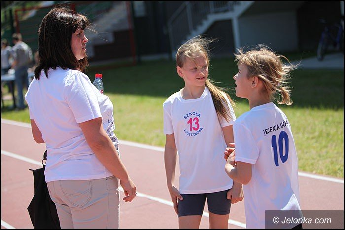 lekkoatletyczne-zmagania-przy-zotniczej-foto-52252