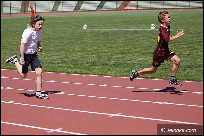 lekkoatletyczne-zmagania-przy-zotniczej-foto-52252