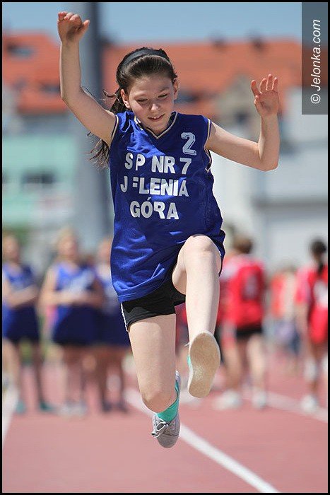 lekkoatletyczne-zmagania-przy-zotniczej-foto-52252
