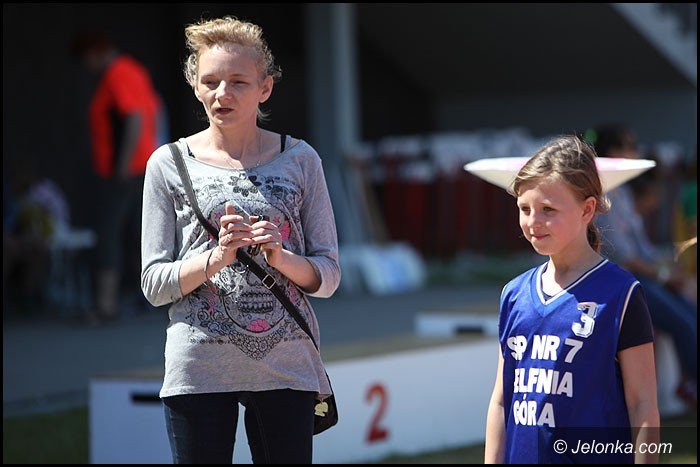 lekkoatletyczne-zmagania-przy-zotniczej-foto-52252