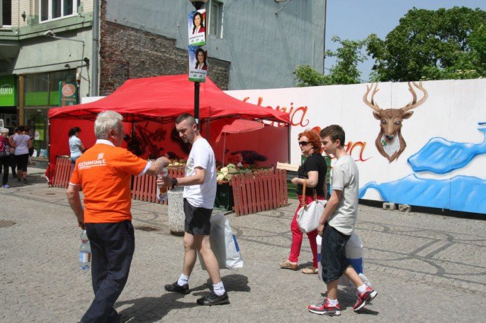 wyborcza-darmowa-woda-od-lidera-europy-plus-foto-52270