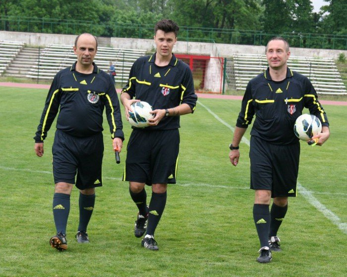 cztery-gole-smagur-w-debiucie-przy-zotniczej-foto-52286