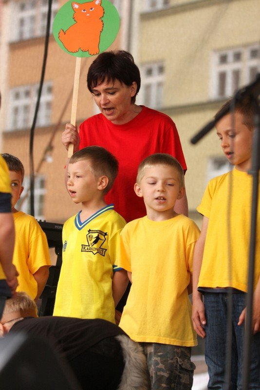 radosna-majowka-ze-zwierzakami-foto-52293