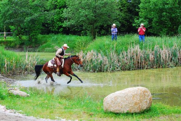 udany-extreme-trail-show-w-komarnie-foto-52315