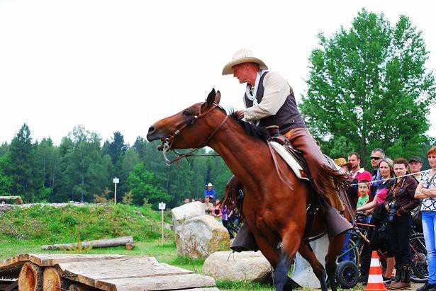 udany-extreme-trail-show-w-komarnie-foto-52315