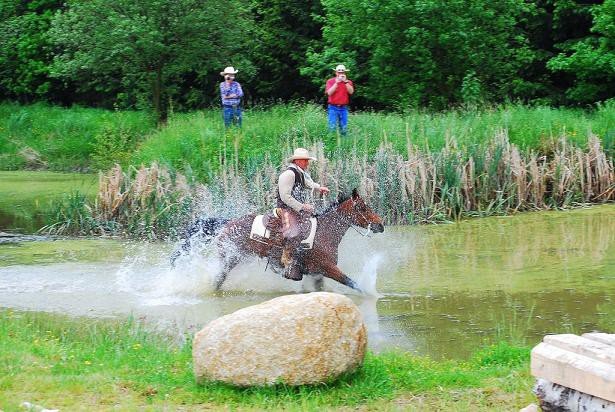 udany-extreme-trail-show-w-komarnie-foto-52315