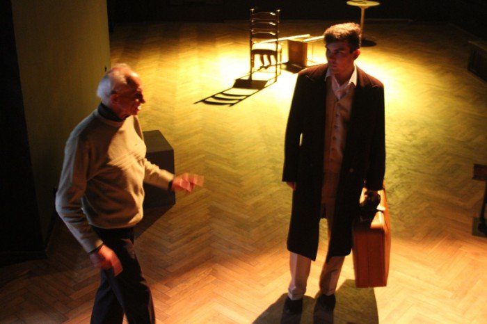 teatr-na-progu-rozwija-skrzydla-foto-52318