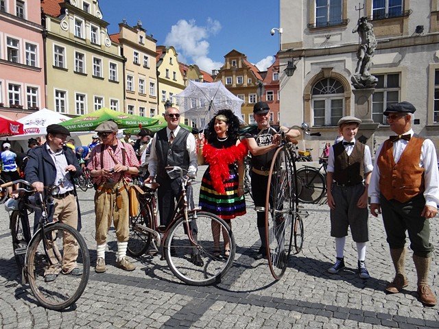 rowerowa-parada-retro-za-nami-foto-52320