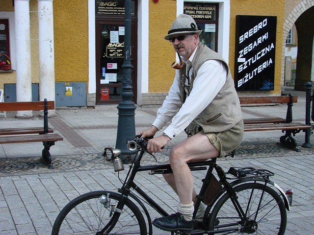 rowerowa-parada-retro-za-nami-foto-52320
