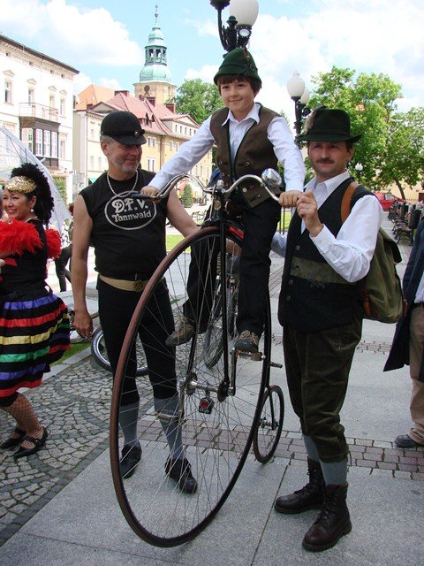 rowerowa-parada-retro-za-nami-foto-52320