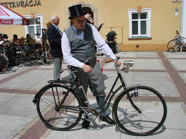 rowerowa-parada-retro-za-nami-foto-52320