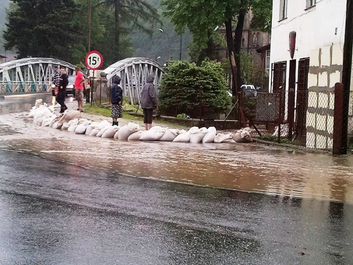 ulewa-narobia-szkod-setki-zgoszen-o-podtopieniach-foto-52328