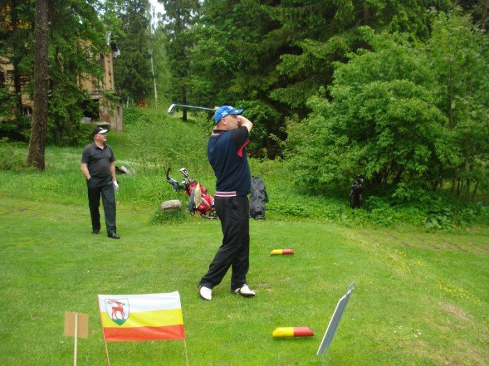 golfisci-powalczyli-w-harrachovie-foto-52342