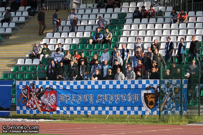 marzenia-o-awansie-oddalaja-sie-foto-52382