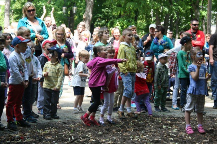 wspaniae-swieto-dzieci-w-parku-zdrojowym-foto-52387