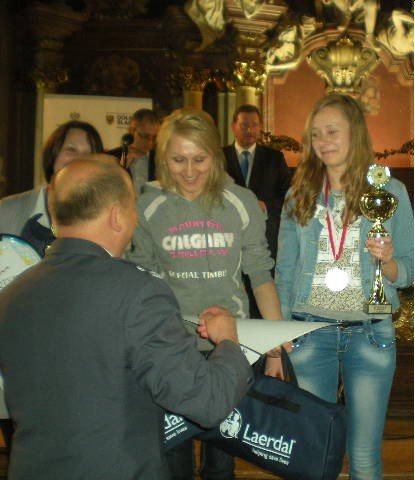 wielki-sukces-uczennic-gimnazjum-nr-3-foto-52415