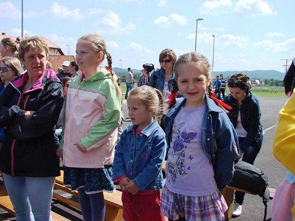 swietna-zabawa-na-pikniku-rodzinnym-w-sobieszowie-foto-52419