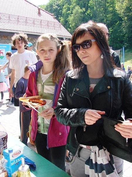swietna-zabawa-na-pikniku-rodzinnym-w-sobieszowie-foto-52419