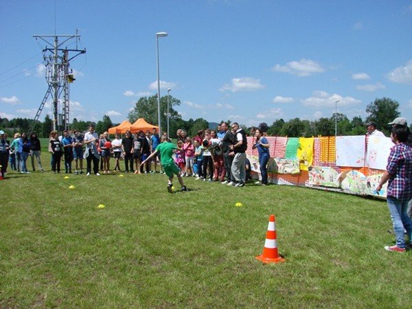 swietna-zabawa-na-pikniku-rodzinnym-w-sobieszowie-foto-52419
