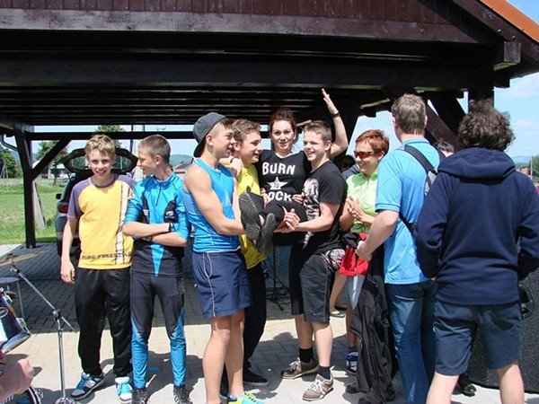 swietna-zabawa-na-pikniku-rodzinnym-w-sobieszowie-foto-52419