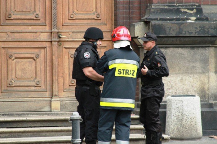 bomba-w-sadzie-to-faszywy-alarm-aktualizacja-foto-52435