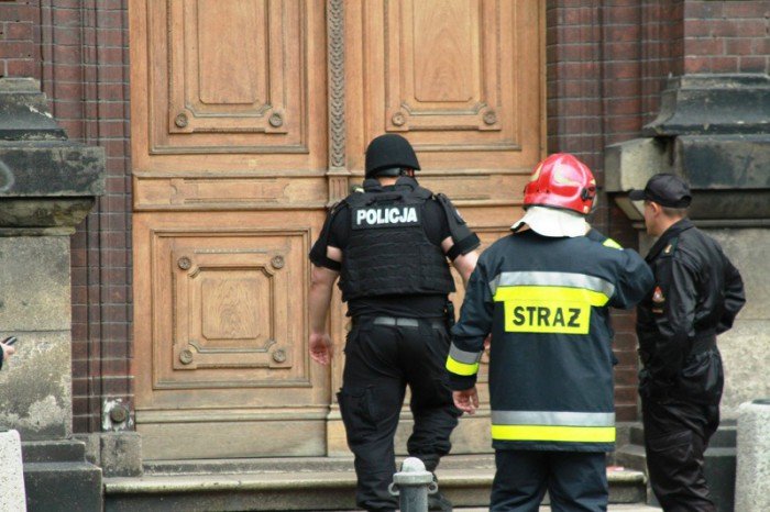 bomba-w-sadzie-to-faszywy-alarm-aktualizacja-foto-52435