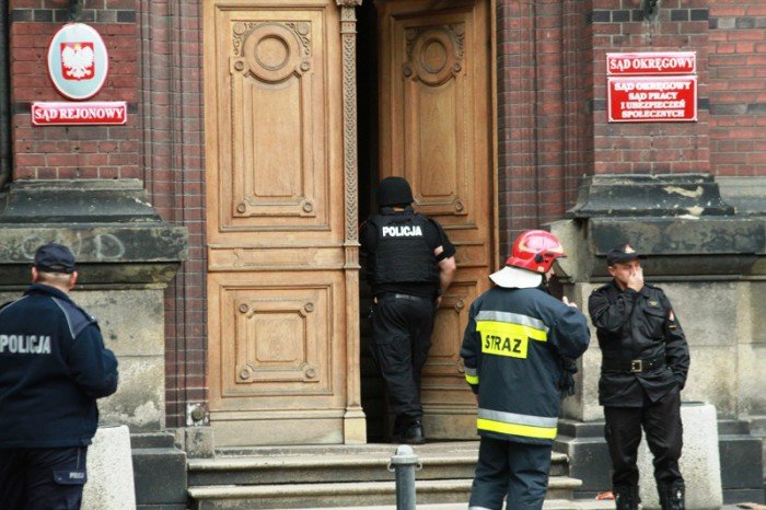 bomba-w-sadzie-to-faszywy-alarm-aktualizacja-foto-52435