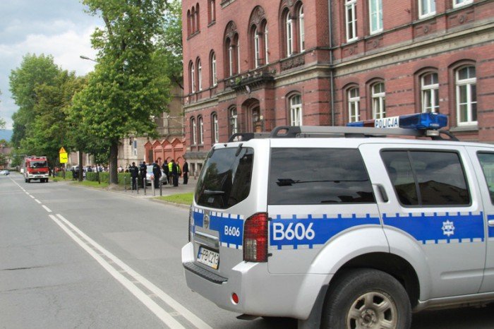 bomba-w-sadzie-to-faszywy-alarm-aktualizacja-foto-52435
