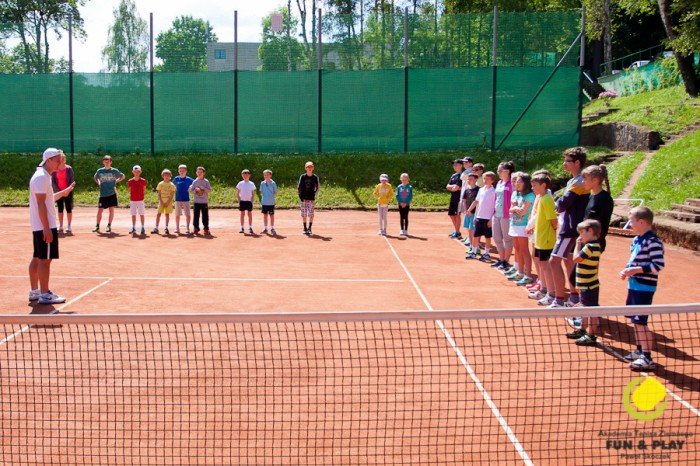 zacieta-rywalizacja-na-korcie-foto-52470