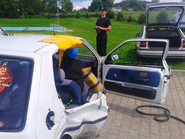 po-manewrach-ratowniczych-strazy-pozarnej-foto-52477
