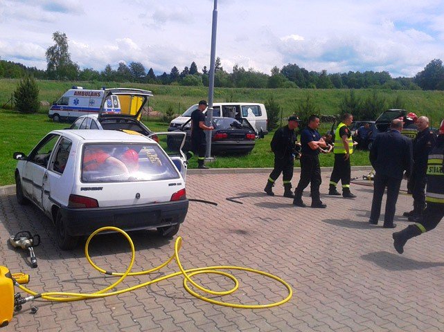 po-manewrach-ratowniczych-strazy-pozarnej-foto-52477