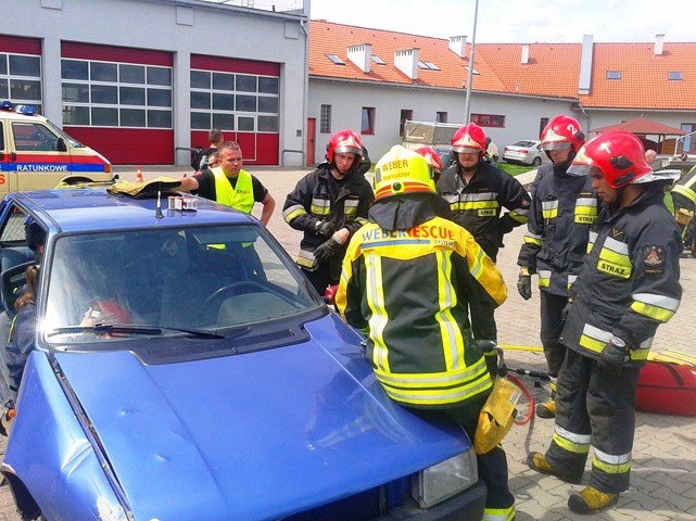 po-manewrach-ratowniczych-strazy-pozarnej-foto-52477