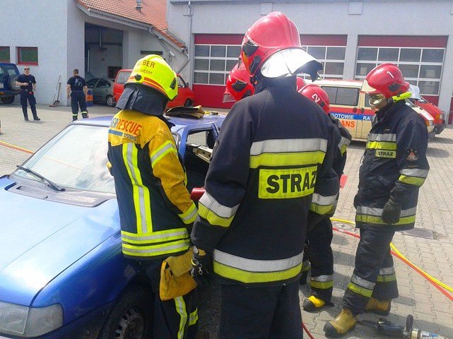 po-manewrach-ratowniczych-strazy-pozarnej-foto-52477