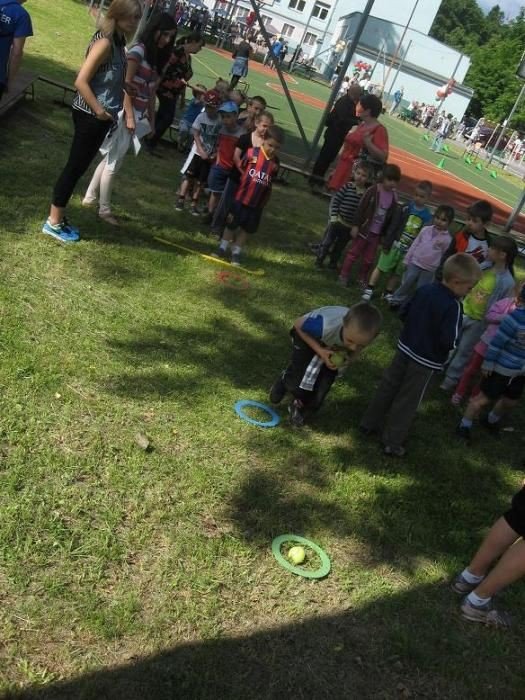festyn-zdrowia-sportu-i-rodziny-w-sp7-na-sto-dwa-foto-52478