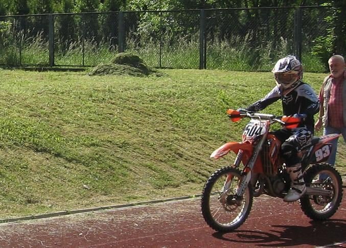 festyn-zdrowia-sportu-i-rodziny-w-sp7-na-sto-dwa-foto-52478