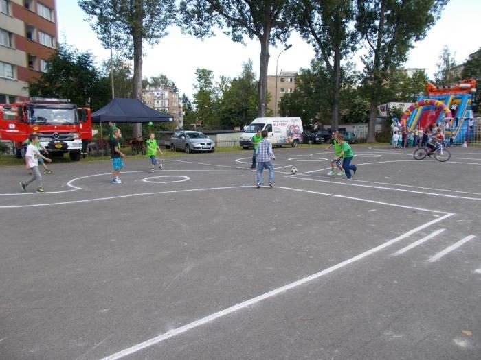 festyn-zdrowia-sportu-i-rodziny-w-sp7-na-sto-dwa-foto-52478