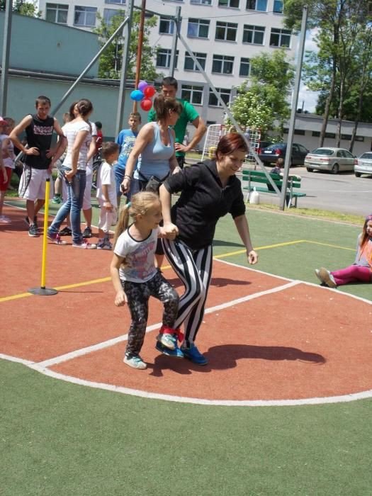 festyn-zdrowia-sportu-i-rodziny-w-sp7-na-sto-dwa-foto-52478