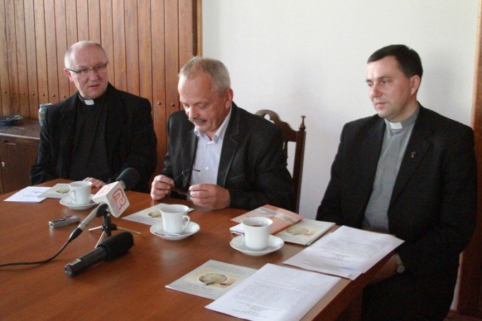 trwa-kongres-eucharystyczny-dla-rodziny-foto-52515