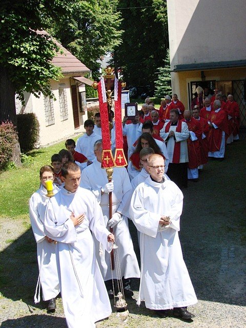 piekny-jubileusz-proboszcza-z-sobieszowa-foto-52530