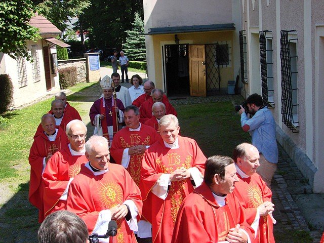 piekny-jubileusz-proboszcza-z-sobieszowa-foto-52530