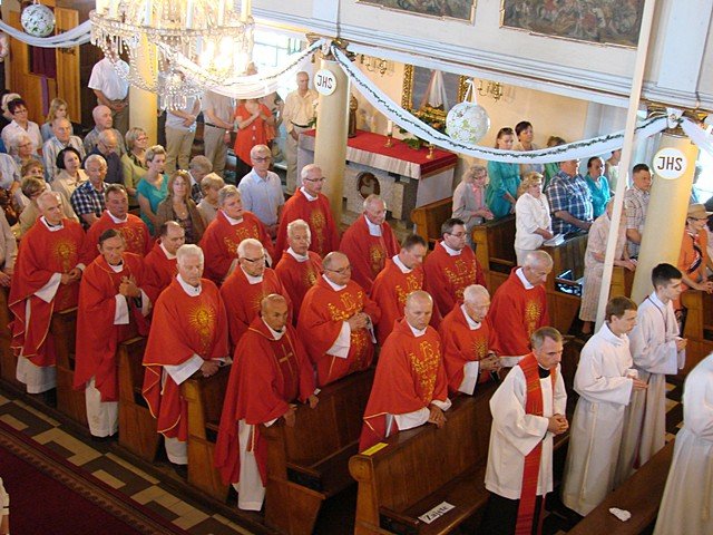 piekny-jubileusz-proboszcza-z-sobieszowa-foto-52530