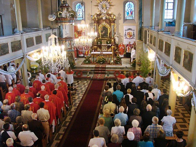 piekny-jubileusz-proboszcza-z-sobieszowa-foto-52530